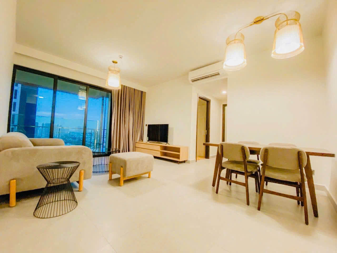 cho thuê 2 phòng ngủ feliz en vista tháp dinezo